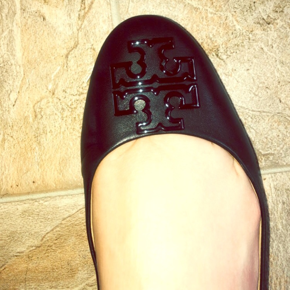 ‘Tory Burch’ flats in an excellent condition.